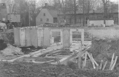 Mondlandschaft? Nein - Baustelle!